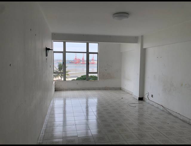 1.5 BEDROOM APARTMENT RENTED IN ESPLANADE